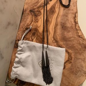 Kendra Scott Phara Necklace!